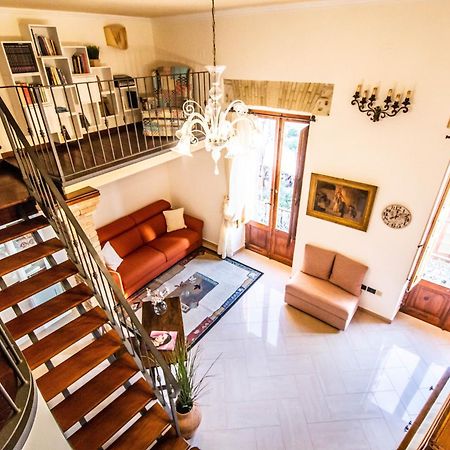 Manno 81 - Charming Historic Apartment Cagliari Exterior foto