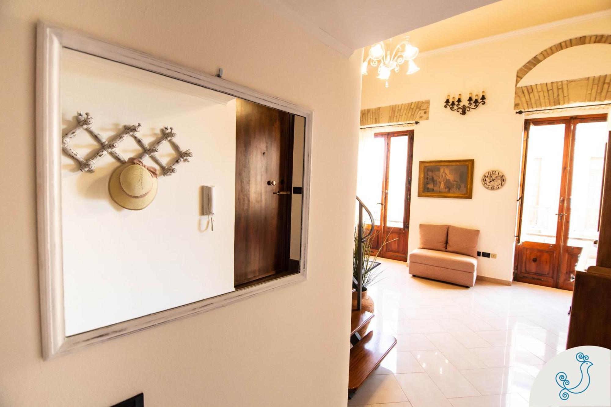 Manno 81 - Charming Historic Apartment Cagliari Exterior foto